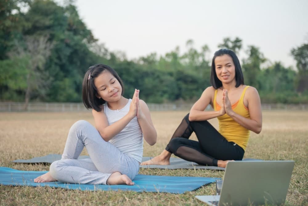 Commencer le yoga avec son enfant